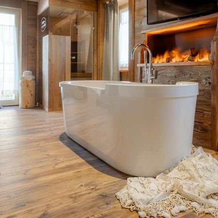 John Luxury Suites Folgaria Luaran gambar