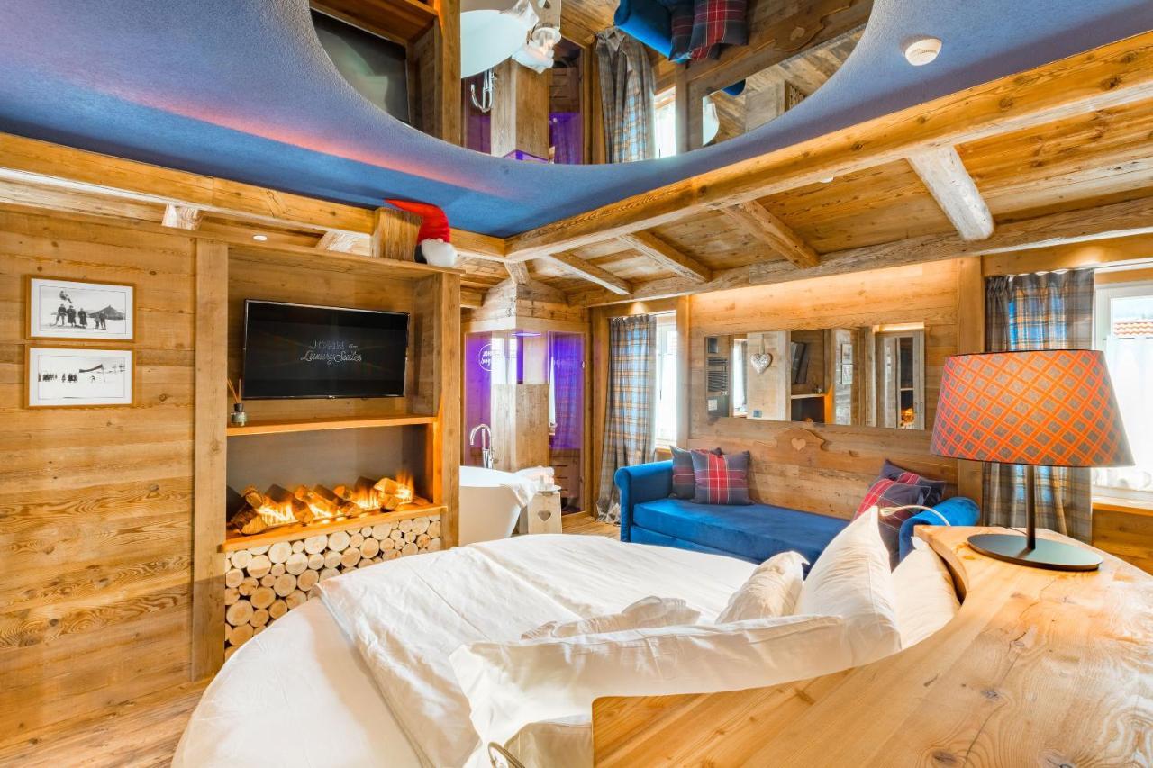 John Luxury Suites Folgaria Luaran gambar