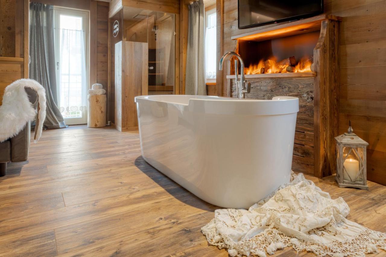 John Luxury Suites Folgaria Luaran gambar